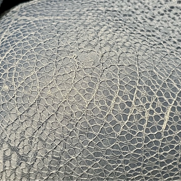 Knix Lace Wingwoman Bra - Daylight - Picture 7 of 7